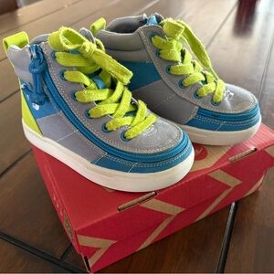 BILLY Kids High-Top Sneakers in Blue, Gray & Neon Green